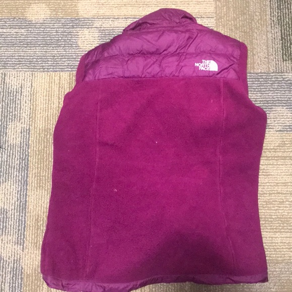 North Face Fleece - Picture 3 of 3